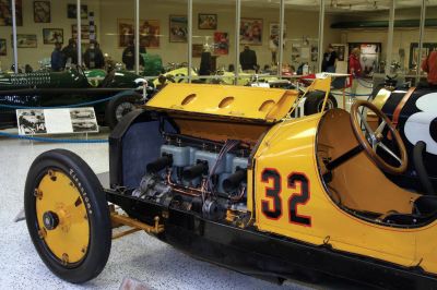Roar Of The Past Unveiling The Glory Of Vintage Race Cars