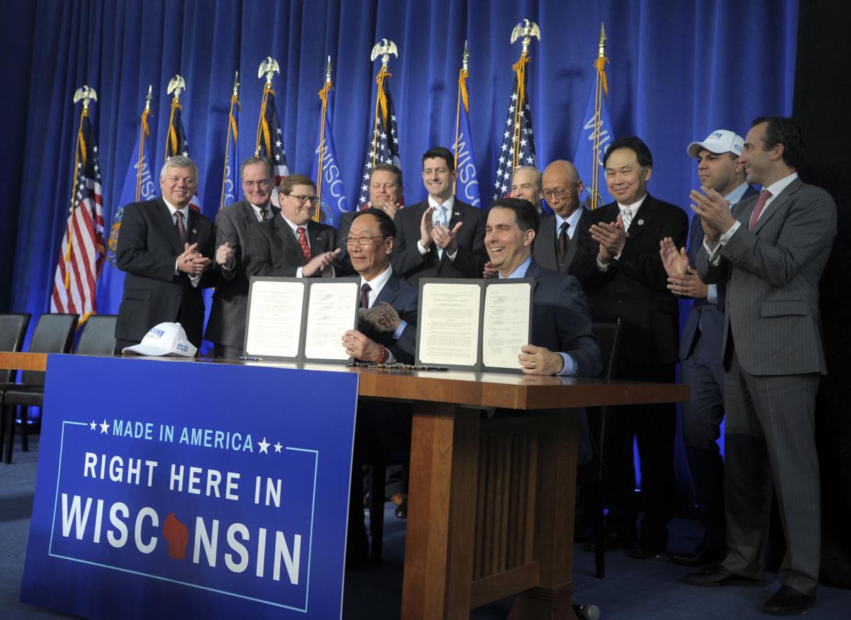 Wisconsin Leaders Both Praise And Decry Foxconn Deal We Examine