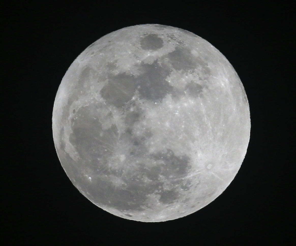 Skywatchers: Full moon, partial lunar eclipse to peak on Oct. 28