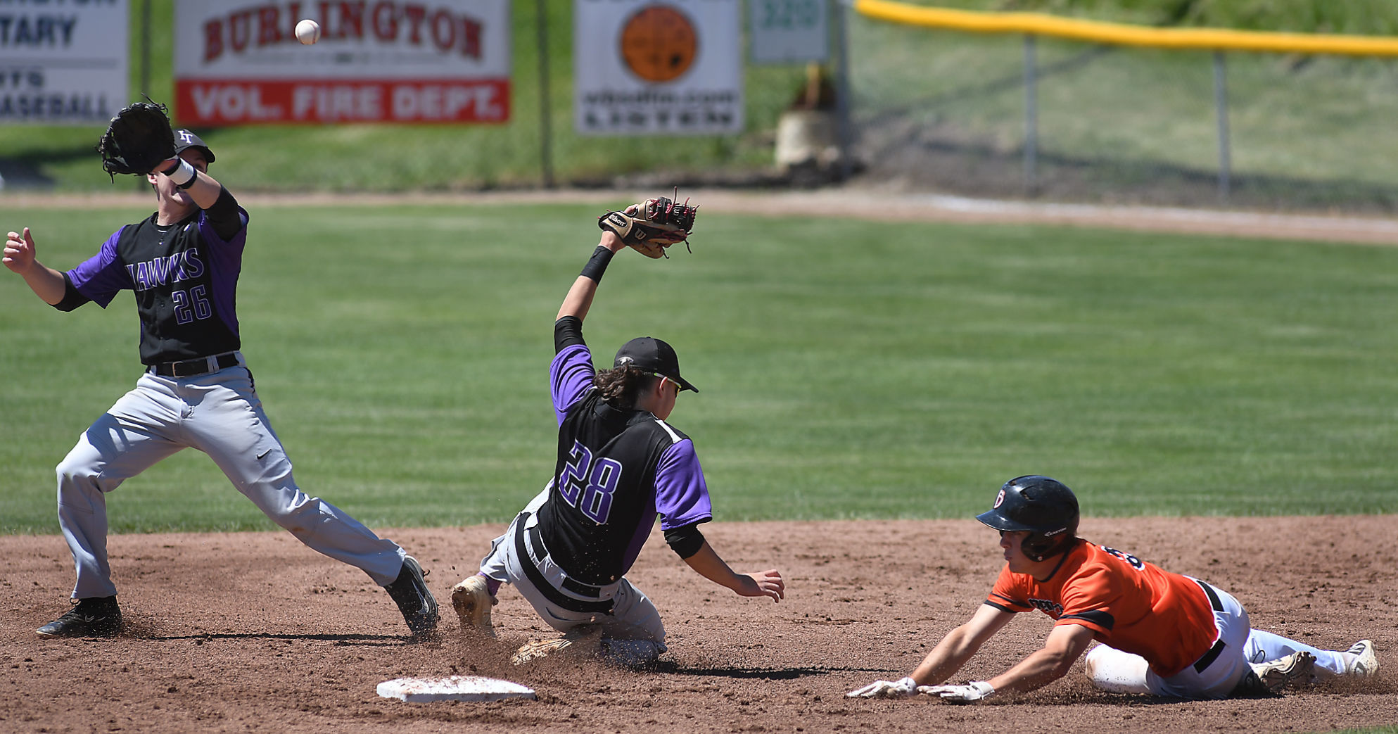 Indian Trail falls to Burlington in baseball sectionals