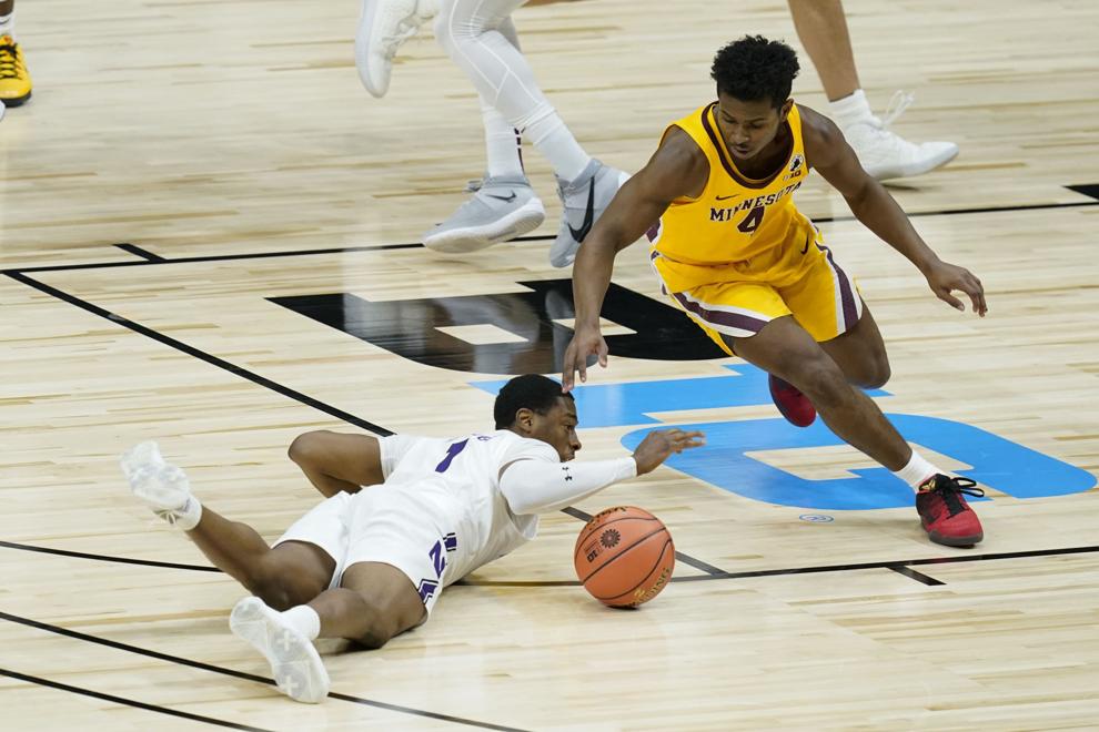 Photos Big Ten men�s basketball tournament kicks off in