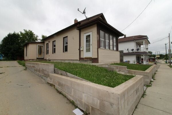 3 Bedroom Home in Racine - $84,900