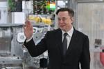 Elon Musk is poised to take Twitter private. Here's what that means for the company and its future success