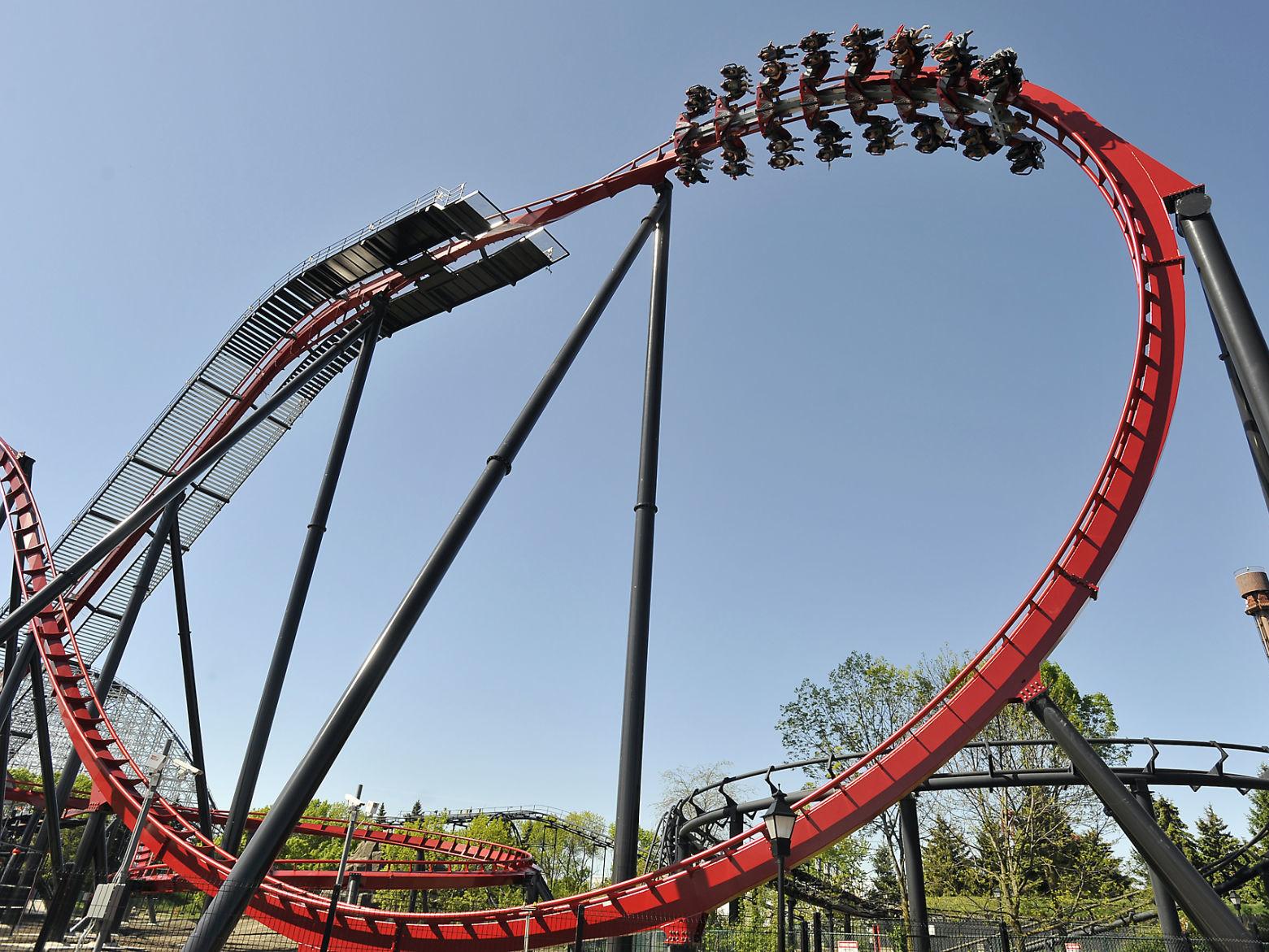 View Goliath Roller Coaster Six Flags Great America PNG