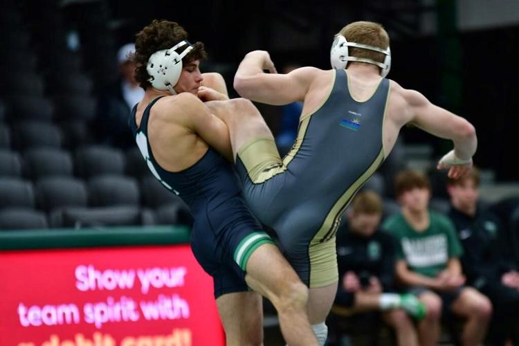 UW-Parkside Wrestling: Five Rangers will cap record-breaking season at  Nationals in Iowa this weekend