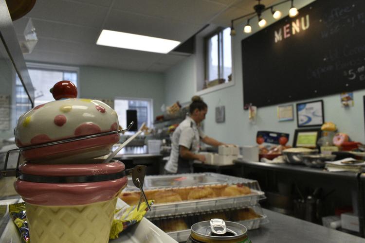 New Downtown Kenosha bakery opens its doors to the public