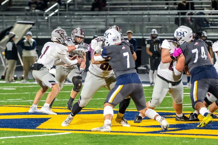 WIAA FOOTBALL PLAYOFFS Falcons can't finish, fall to defending state