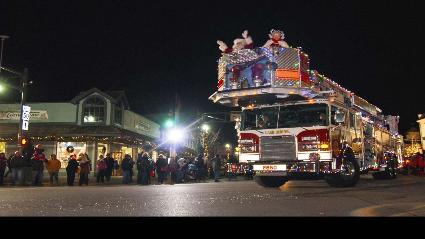Lake geneva wi christmas parade 2022