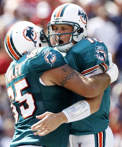 2008: Miami Dolphins snap New England Patriots' 21-game winning streak