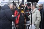 Justin Blake und andere sprechen mit NBC Chicago
