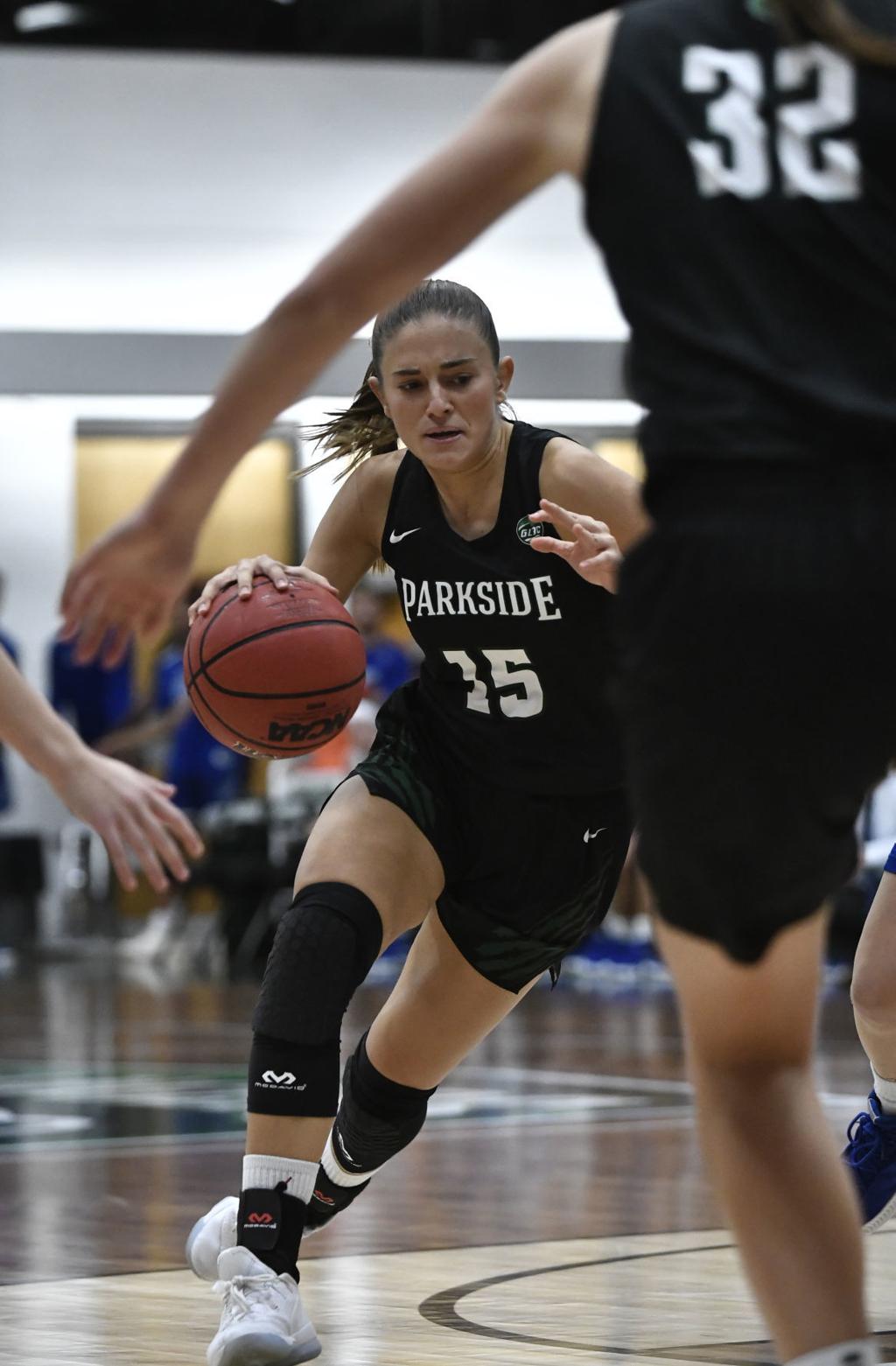 Uwp Women Fight But Fade In Second Half Against Grand Valley State