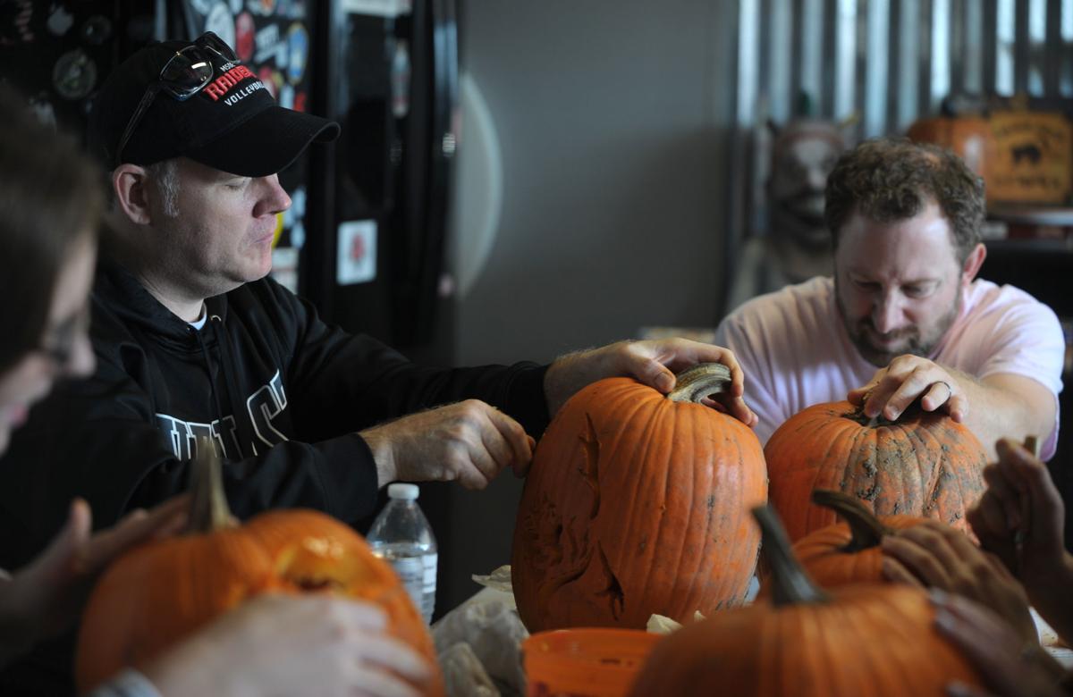 pumpkin patch raising funds for veterans honor flights local news kenoshanews com pumpkin patch raising funds for