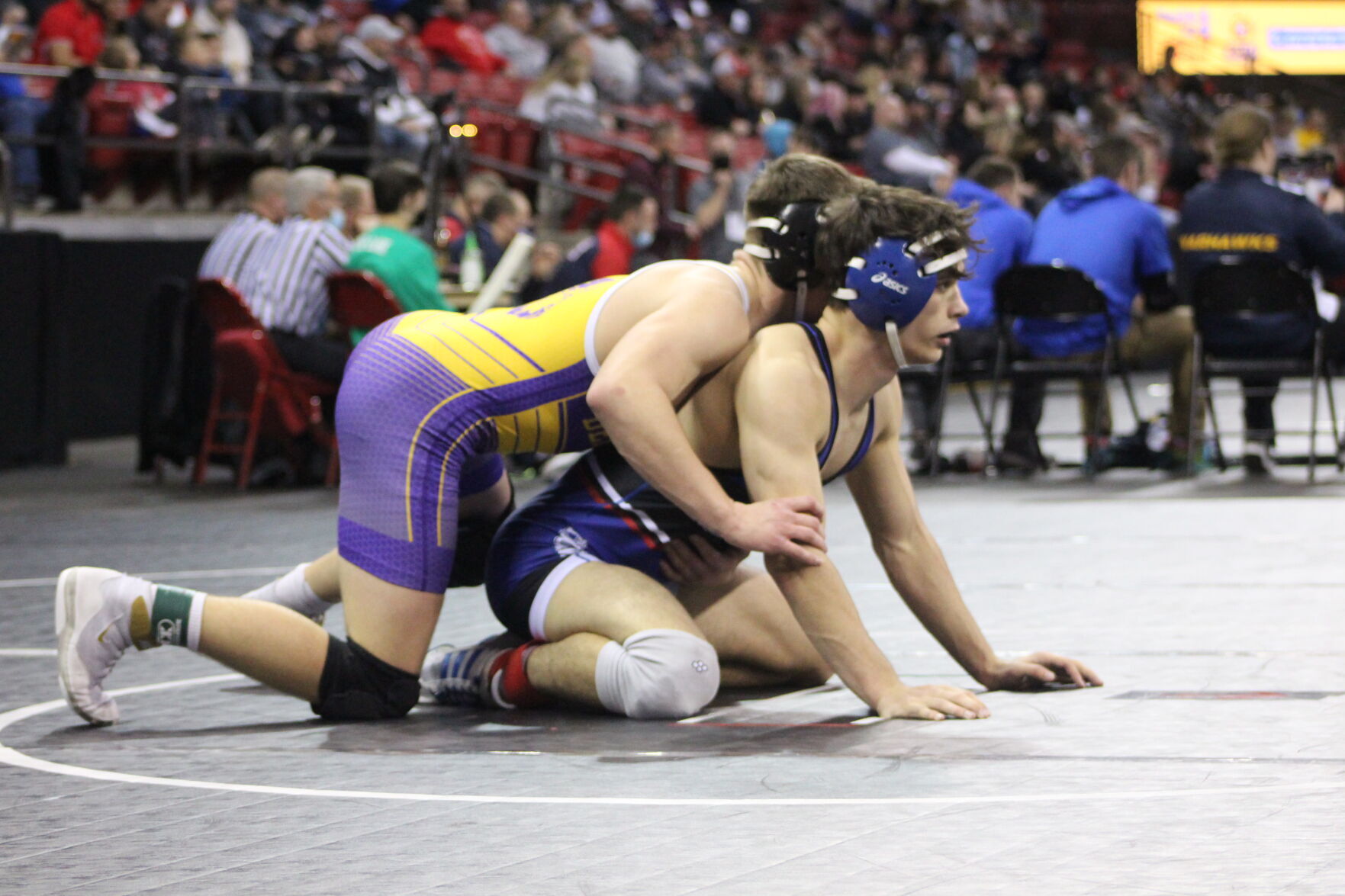 High school wrestling Wilmots Sullivan into state semis; 6 others in county to compete Friday at state