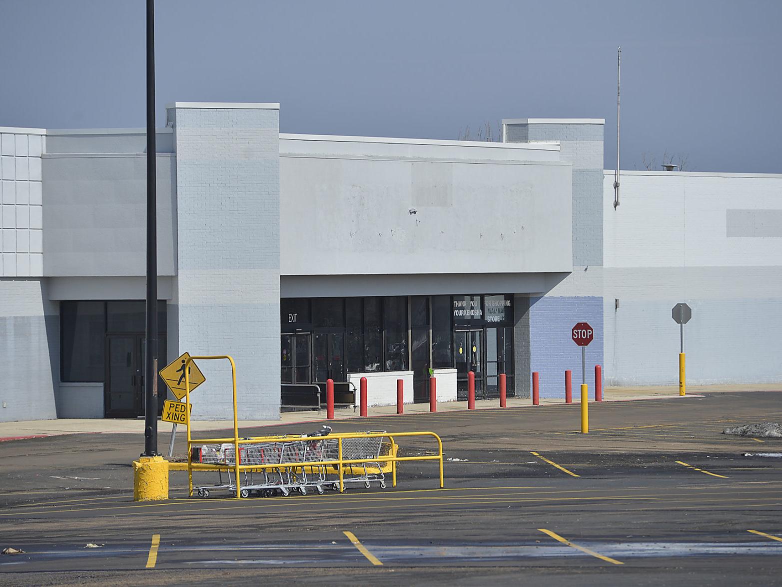 Former Walmart Building Sold For More Than 1 Million Local News Kenoshanews Com