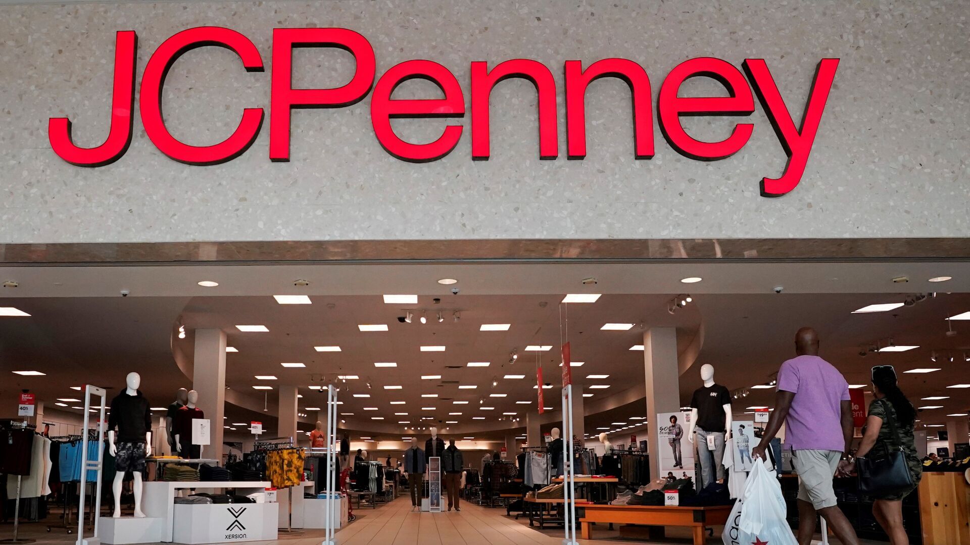 JCPenney spending 1 billion on store online upgrades