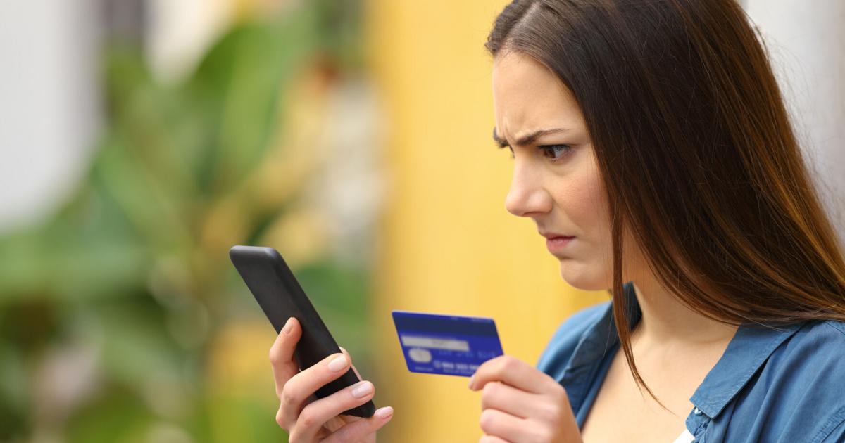If you’ re thinking about sending your child off to college with a credit card parents should ask themselves if he or she is mature enough to manage the plastic responsibly, writes Steve Rosen.