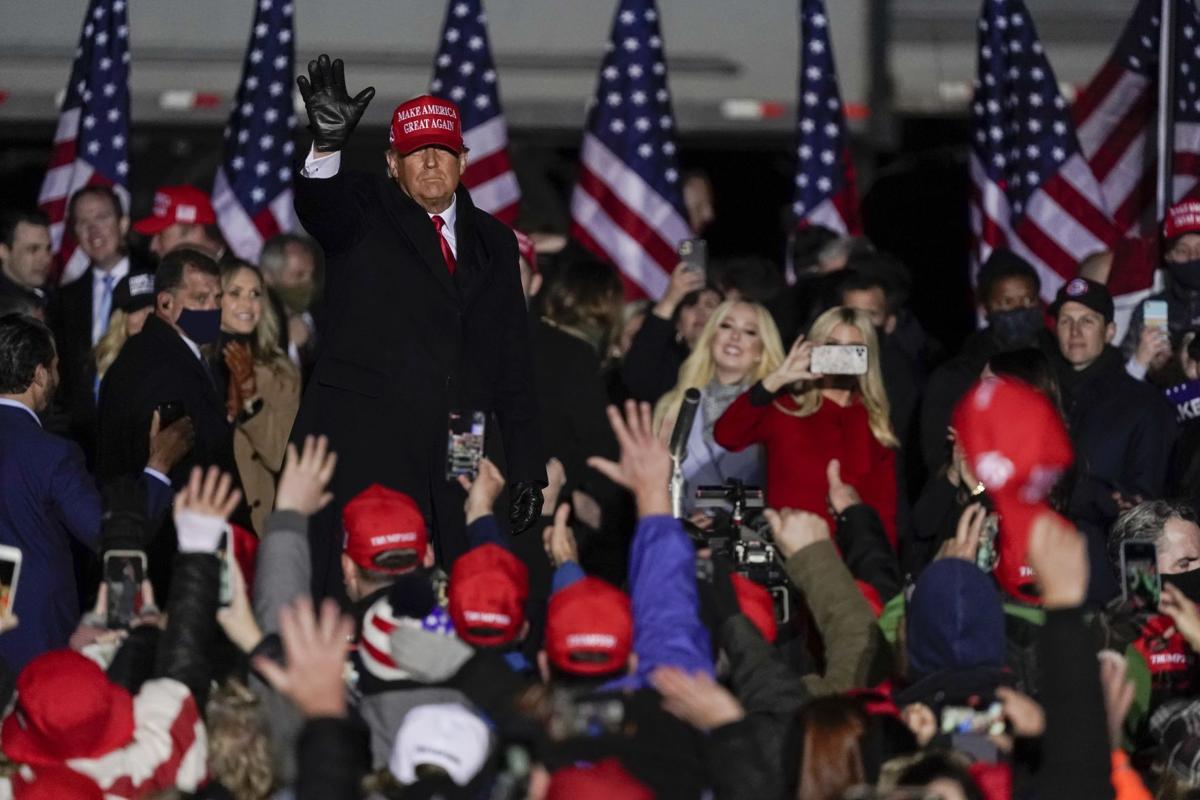 Trump makes second-to-last 2020 campaign stop in Kenosha ...