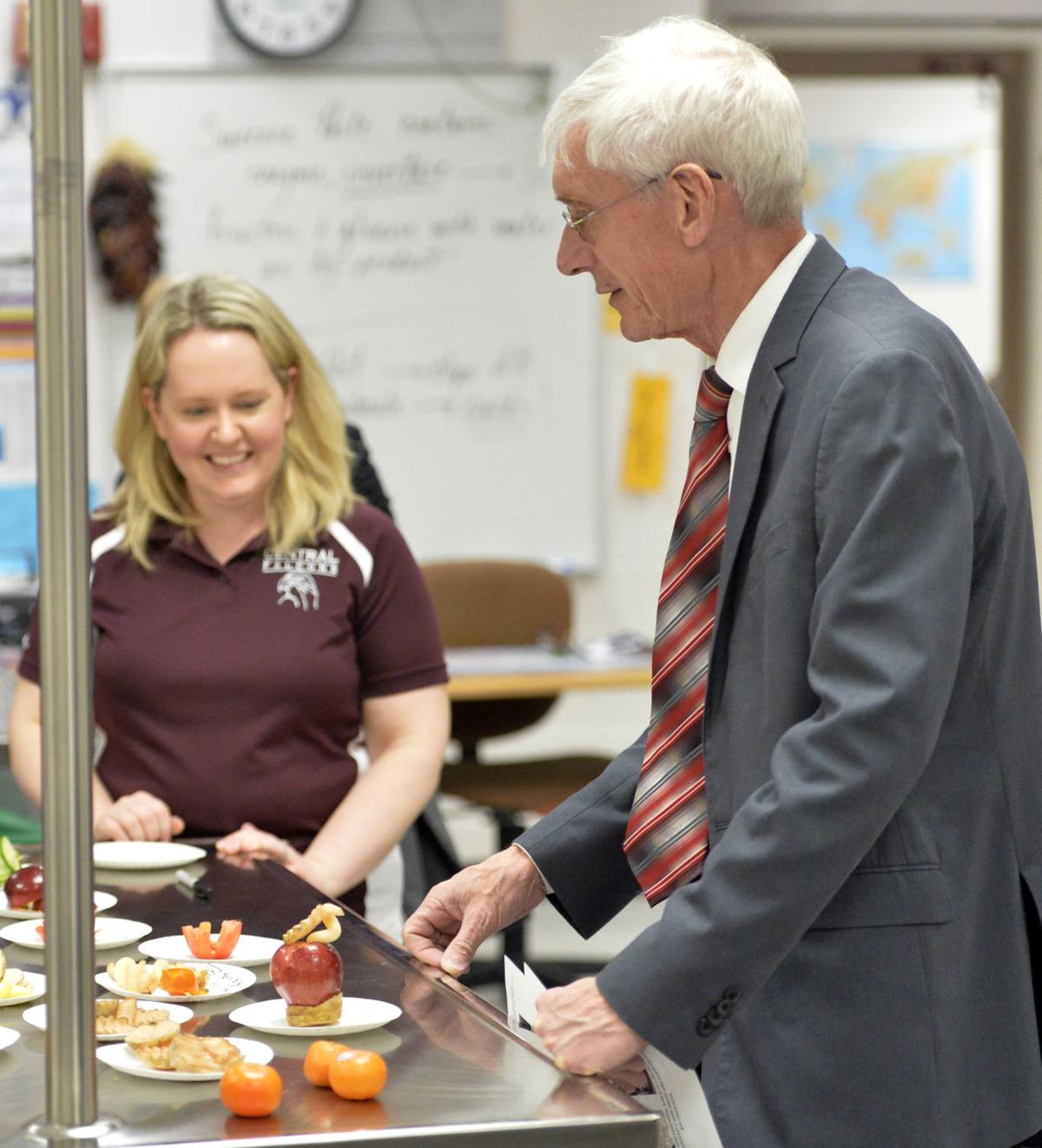 Evers gets a 'taste' of Westosha Central High School courses | Local