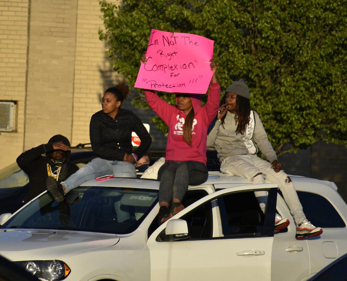 Kenosha Council members support peaceful protests, condemn nighttime