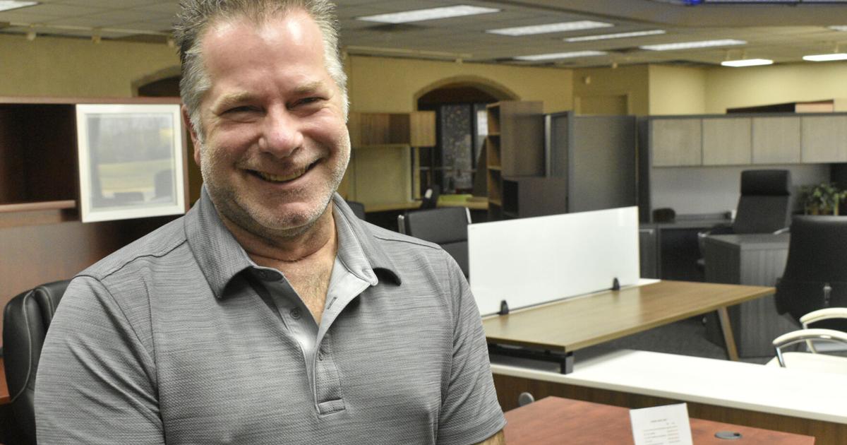 Kenosha business B&L Office Furniture returns in a permanent location after 2020 fire Kenosha business B&L Office Furniture returns in a permanent location after 2020 fire