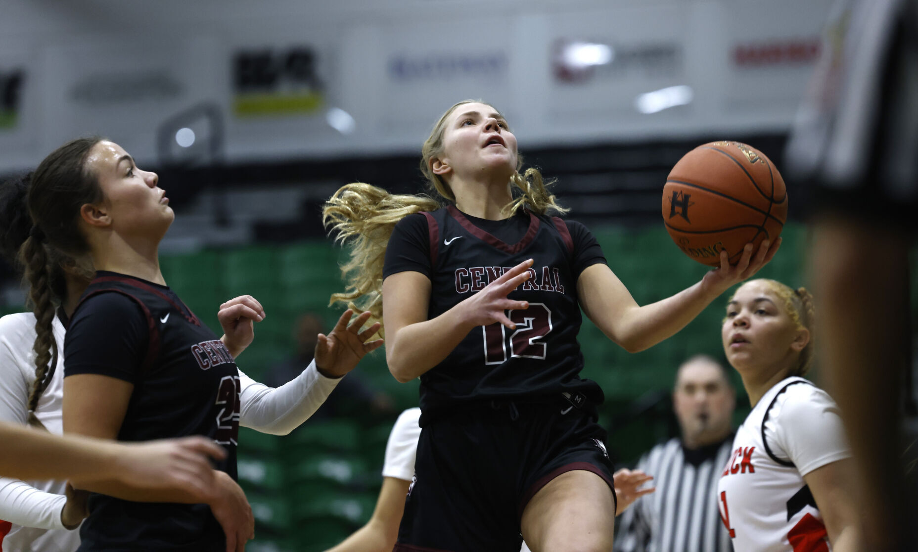 High School Girls Basketball Roundup: Central Falcons Soar to Dominant 66-28 Victory