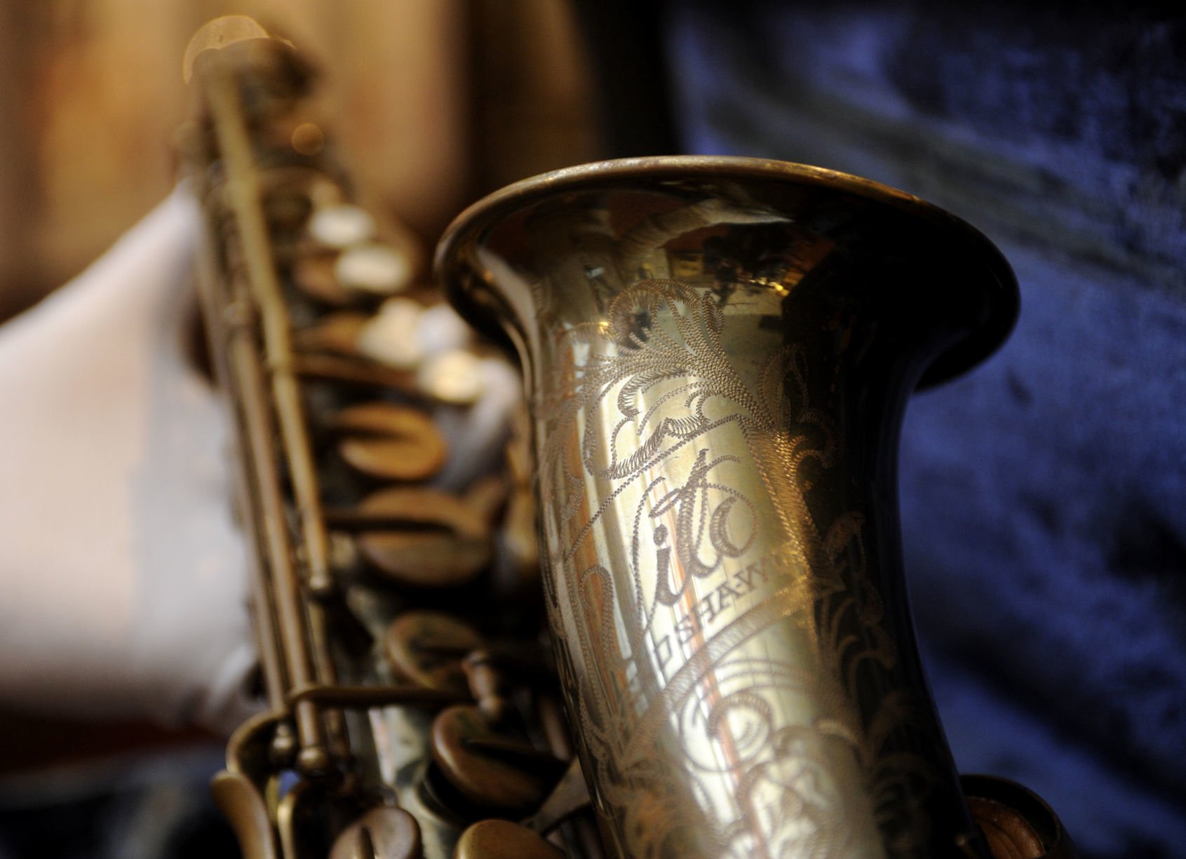 vito saxophone serial number