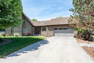 3 Bedroom Home in Winthrop Harbor - $225,888