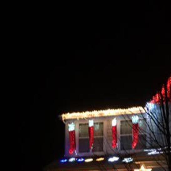 Christmas Lights To Music Holiday Lights Displays Set To Music Go Kenosha Kenoshanews Com