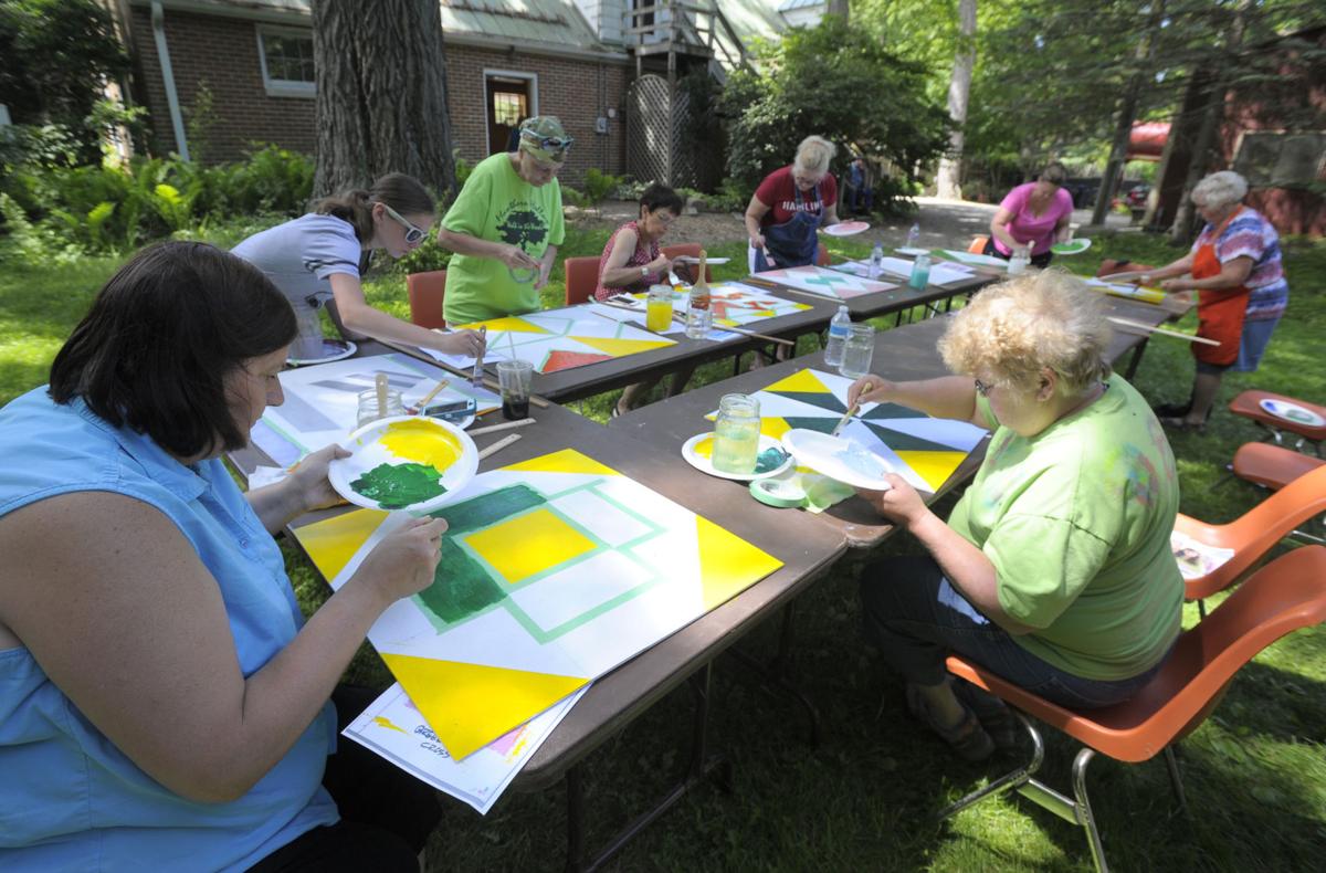 Barn Quilt History Explored At Hawthorn Hollow Local News