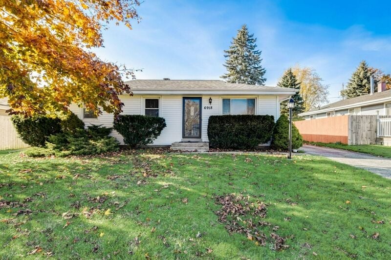 3 Bedroom Racine Wi