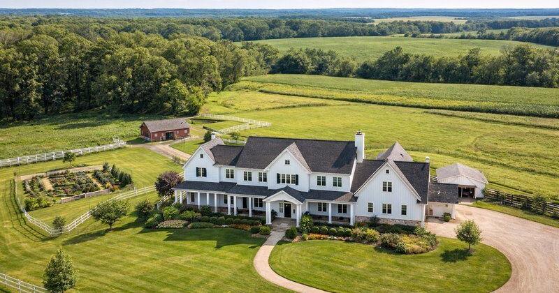 Homes with acreage in the Kenosha area, September 15