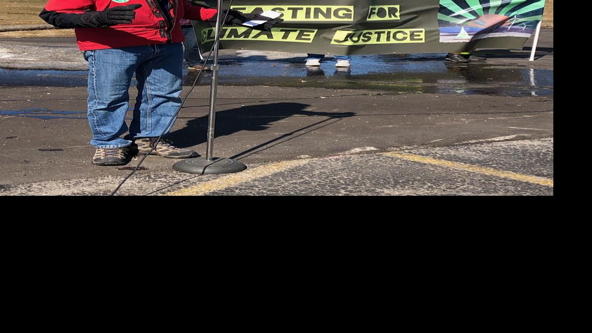 On 22-day fast supporting climate change legislation, the 'Wisconsin 7' rally in Racine - Kenosha News