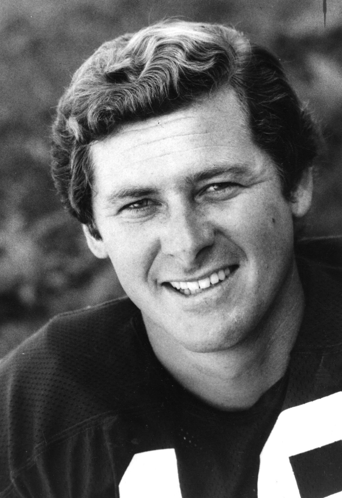 Former St. Louis quarterback, sportscaster Van Galder dies at 77