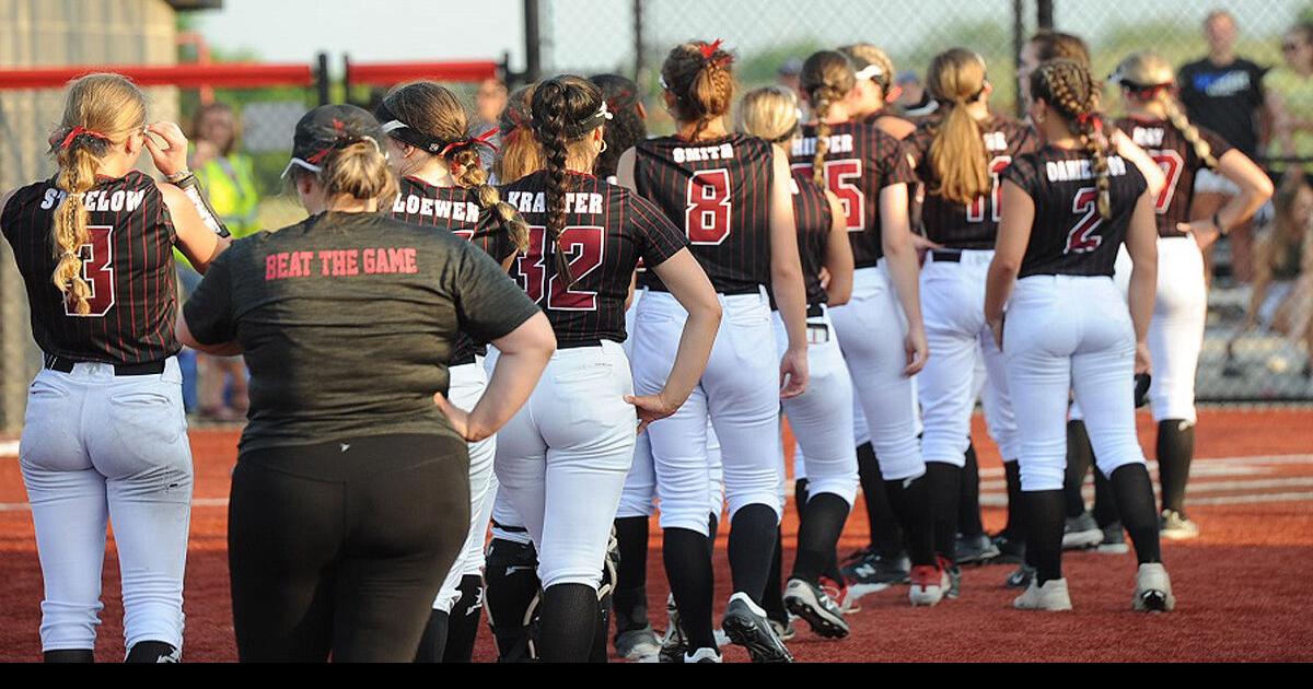 Bradford softball falls to topseeded Oak Creek, 21, in extra innings