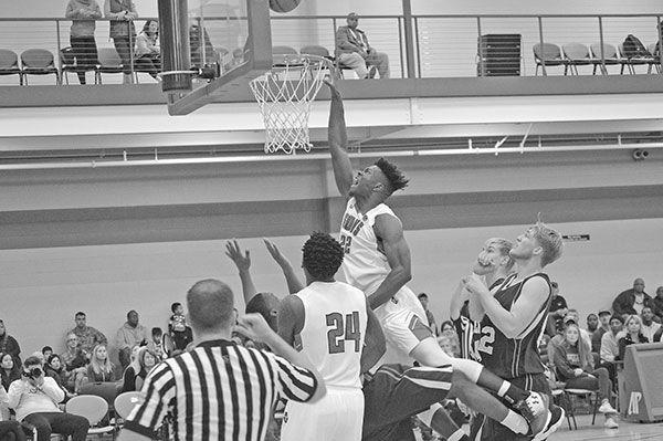 Fort Campbell Hosts First College Basketball Game Sports