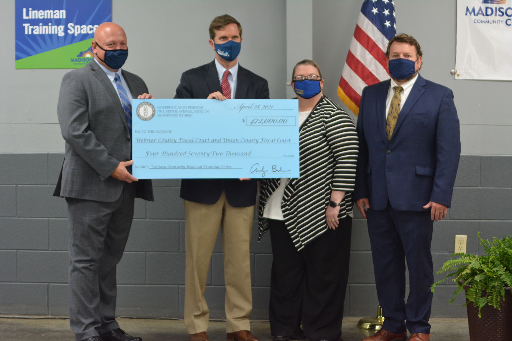Beshear promotes community college partnership in visit to Webster - Vimarsana News