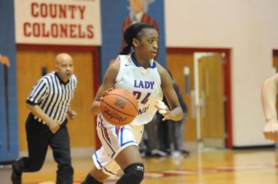 Ge Naisha Robinson Signs With Stearsman Young Harris Sports
