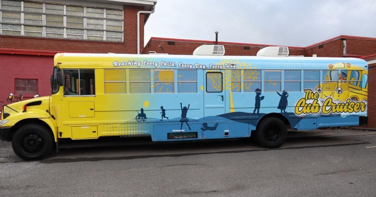 CCPS unveils new mobile early learning classroom | Local | Kentucky New Era