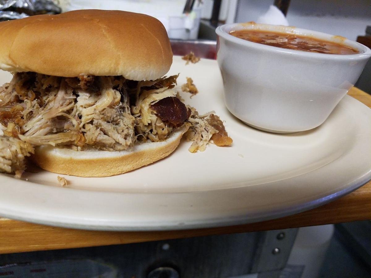 The Wood Shed Bar-B-Q &amp; Restaurant | Places To Eat 