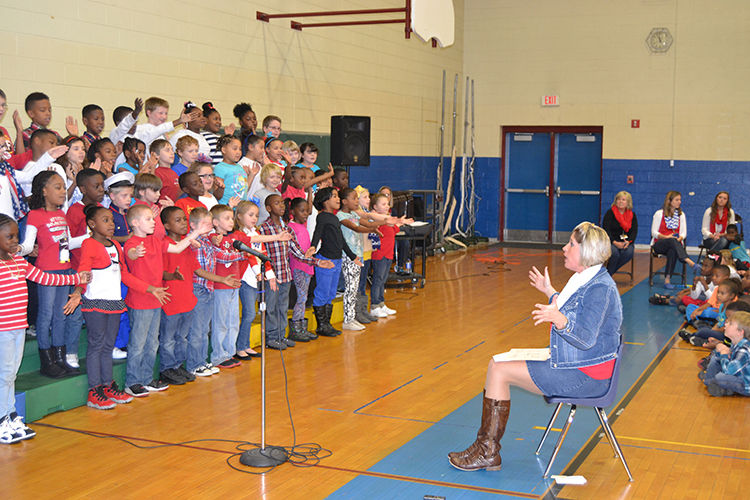 Third-graders, Army band honor veterans at Freedom Elementary | News ...