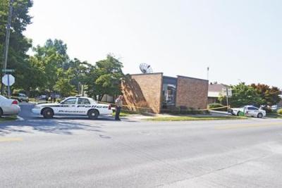 bank princeton suspect robbery police planters friday jefferson fatal perimeter shooting early around north street timesleader