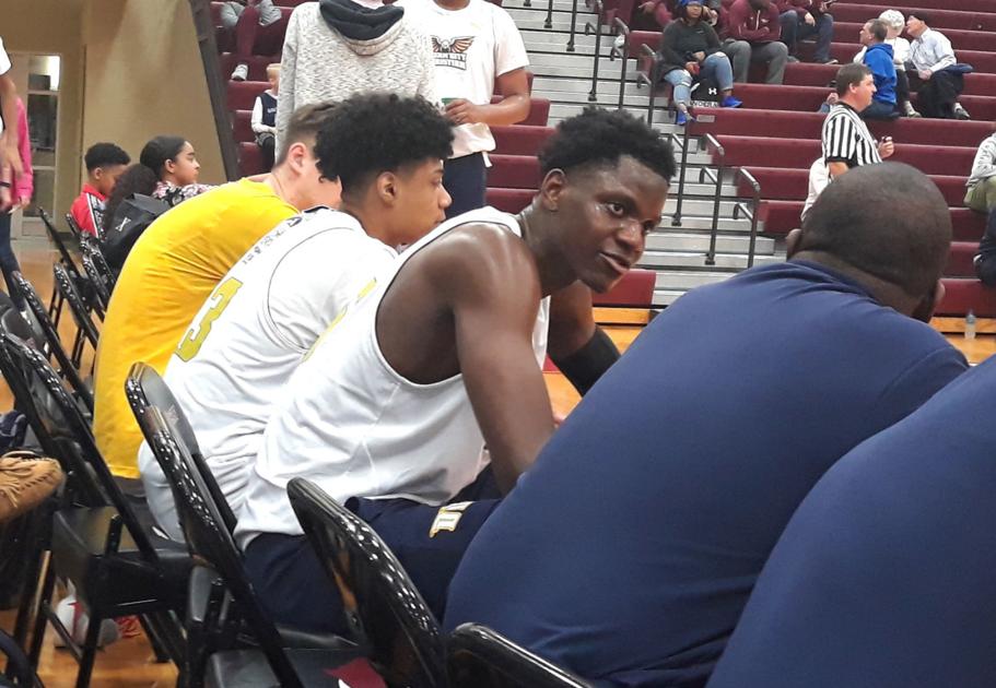Top 2021 Combo Guard Considering All Options But Likes Kentucky