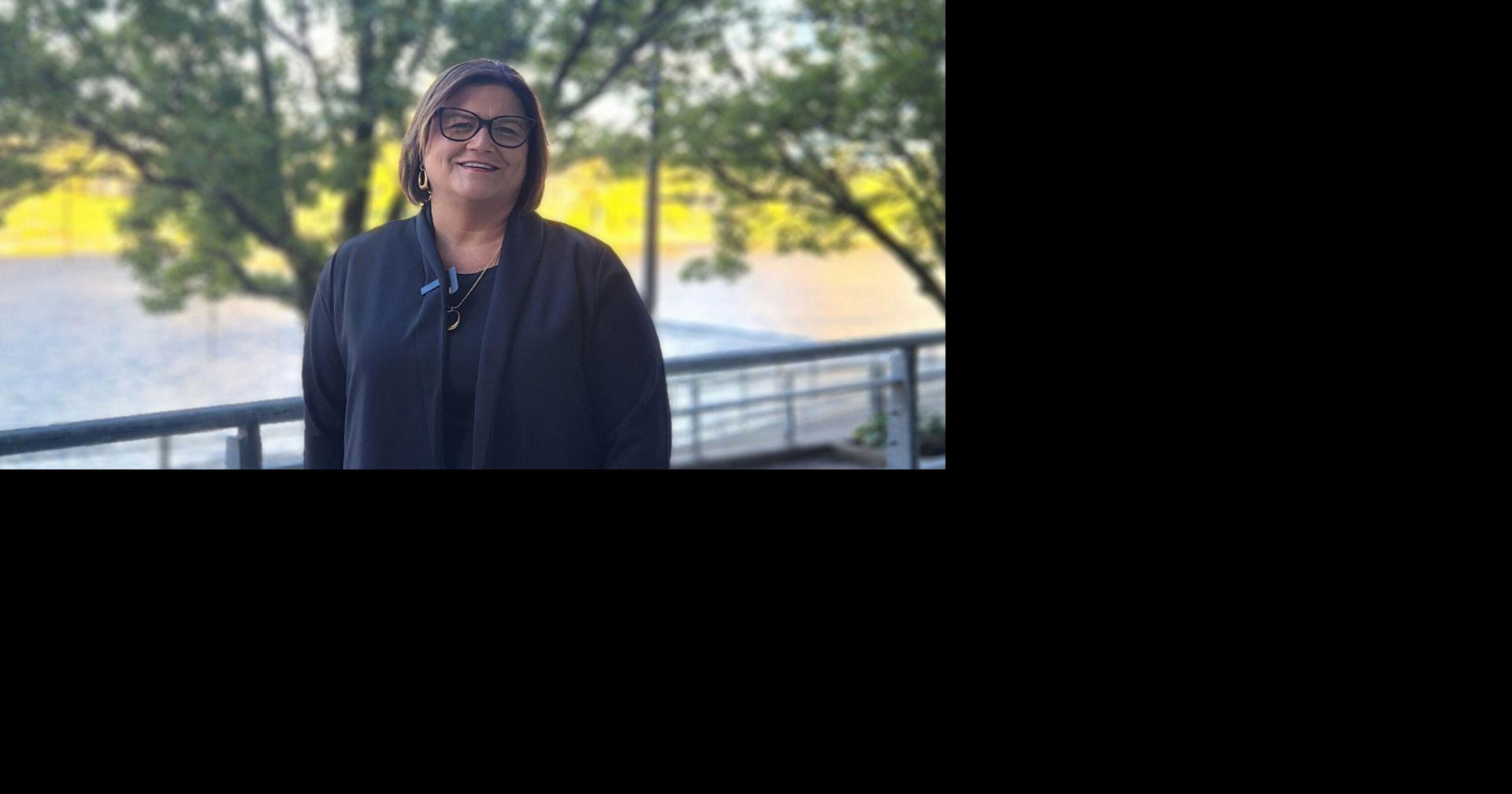 UK Extension agent finishes term as NEAFCS president