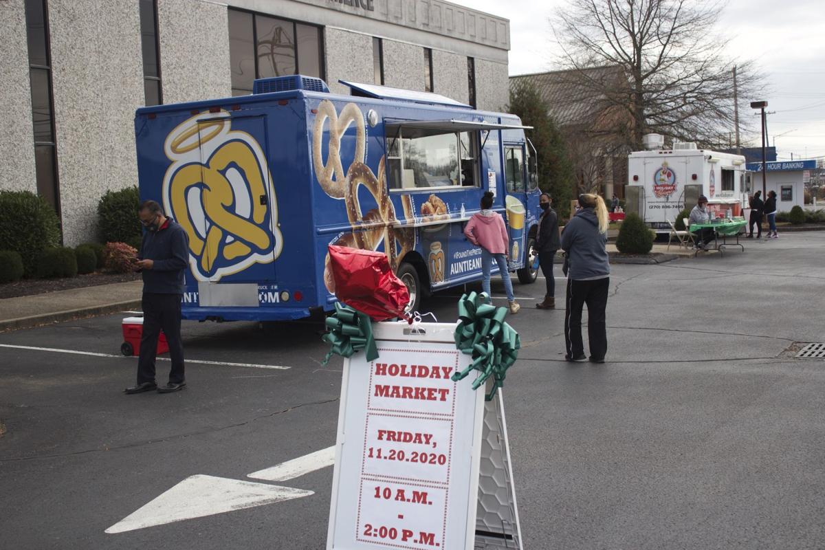 Holiday Market 1