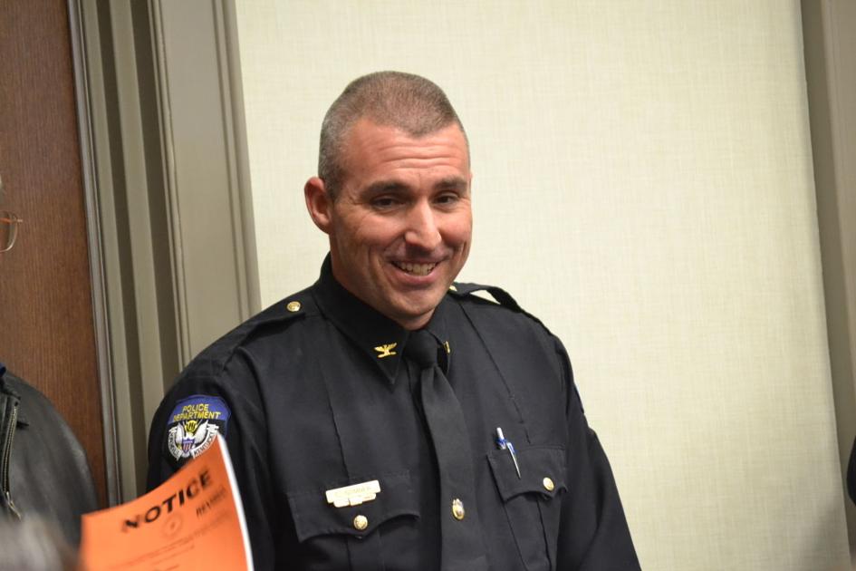 Sumner sworn in as police chief News Kentucky New Era