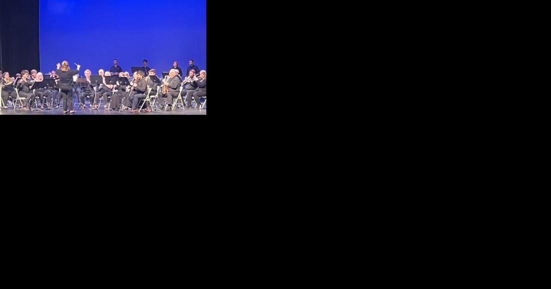 Pennyrile Area Community Band performs Christmas concert - Vimarsana News