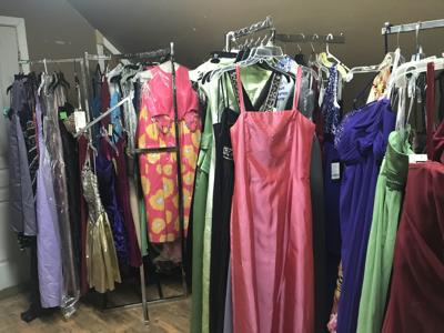 Local Schools, Businesses Gear Up For Prom Season, 60% OFF