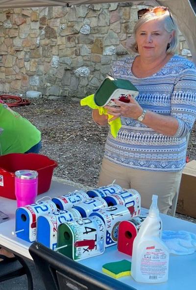 Clerks clean birdhouses caught in floods | Cadiz Record | Kentucky New Era