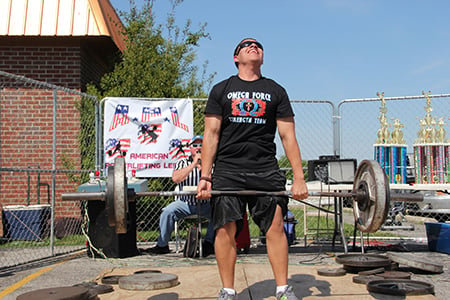 Teen sets American record with 465 pound deadlift