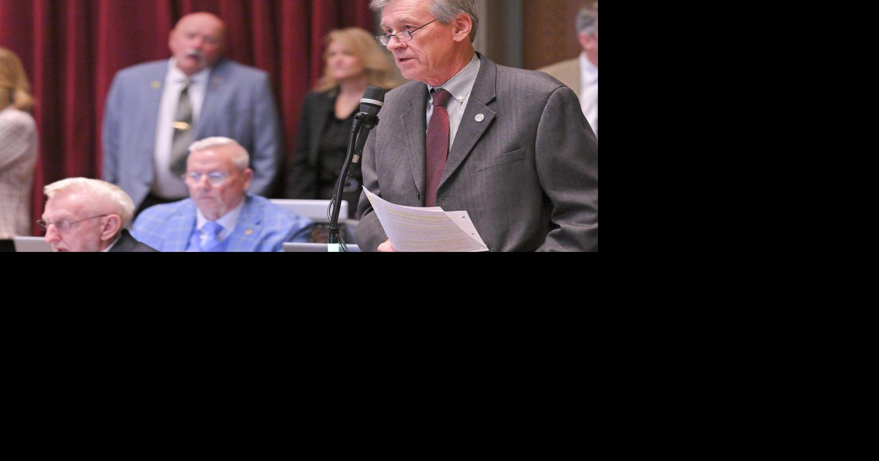 Missouri lawmakers send wide-ranging public safety bill to the governor
